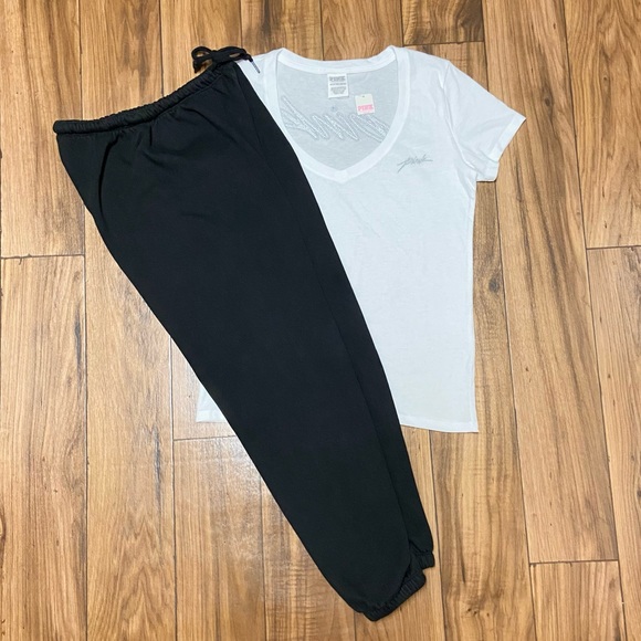 PINK VS SILVER BLING SIGNATURE LOGO V-NECK TEE AND JOGGERS OUTFIT - Picture 3 of 5